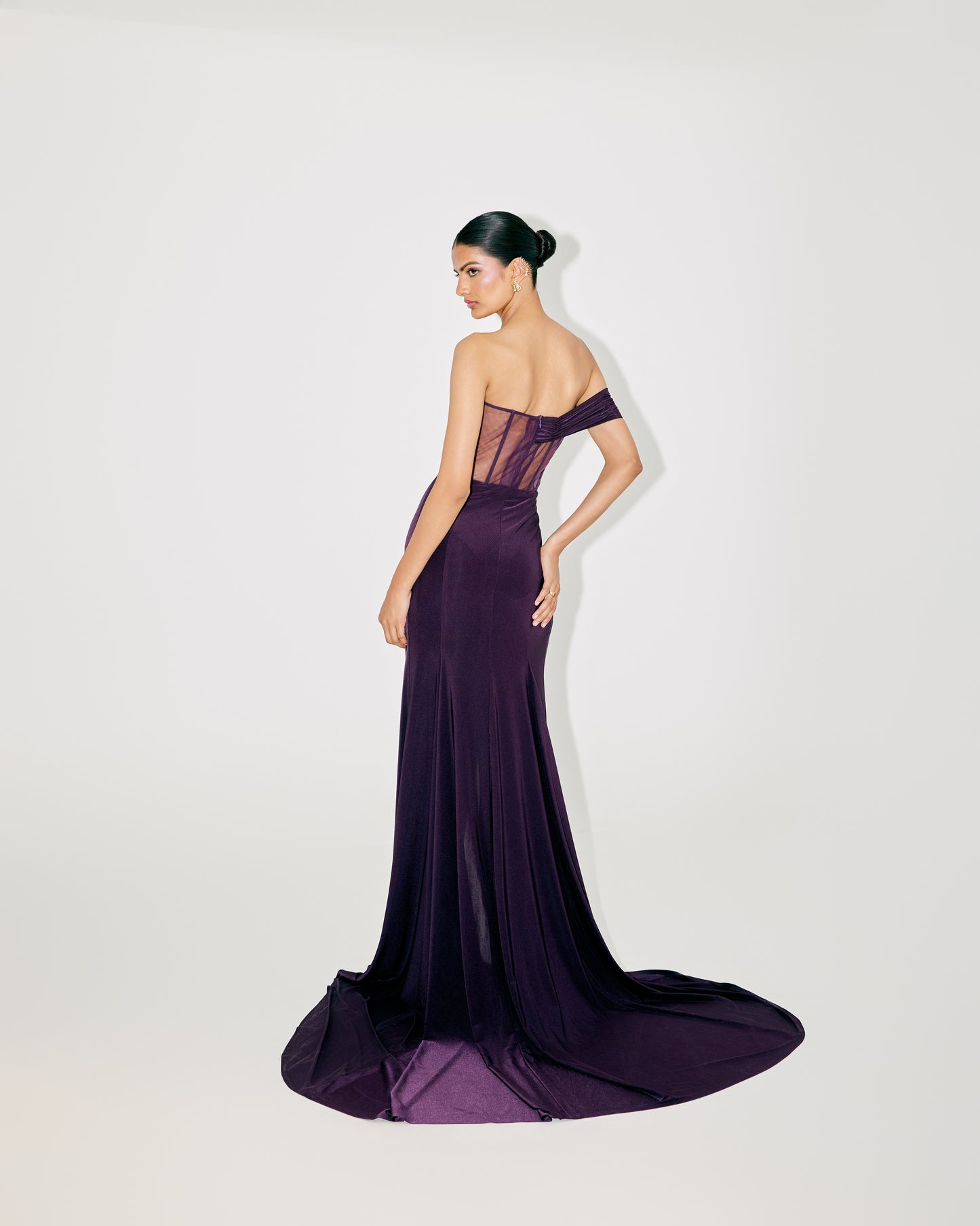 CORSET GOWM WITH SEQUENCED CAPE