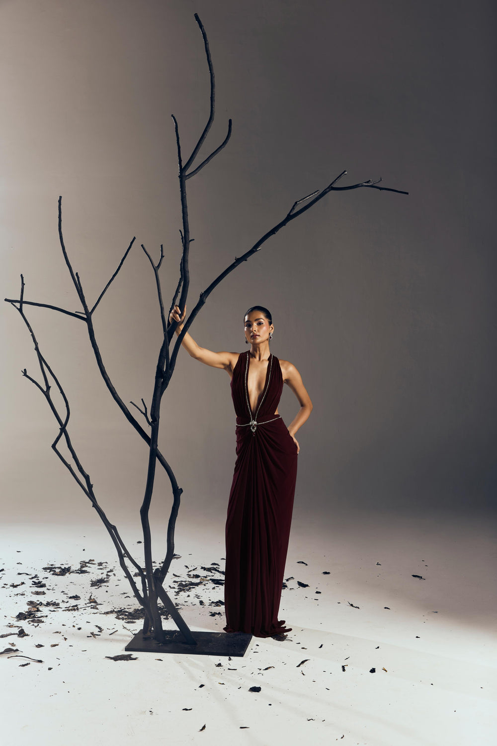 PLUNGE NECK LONG DRESS