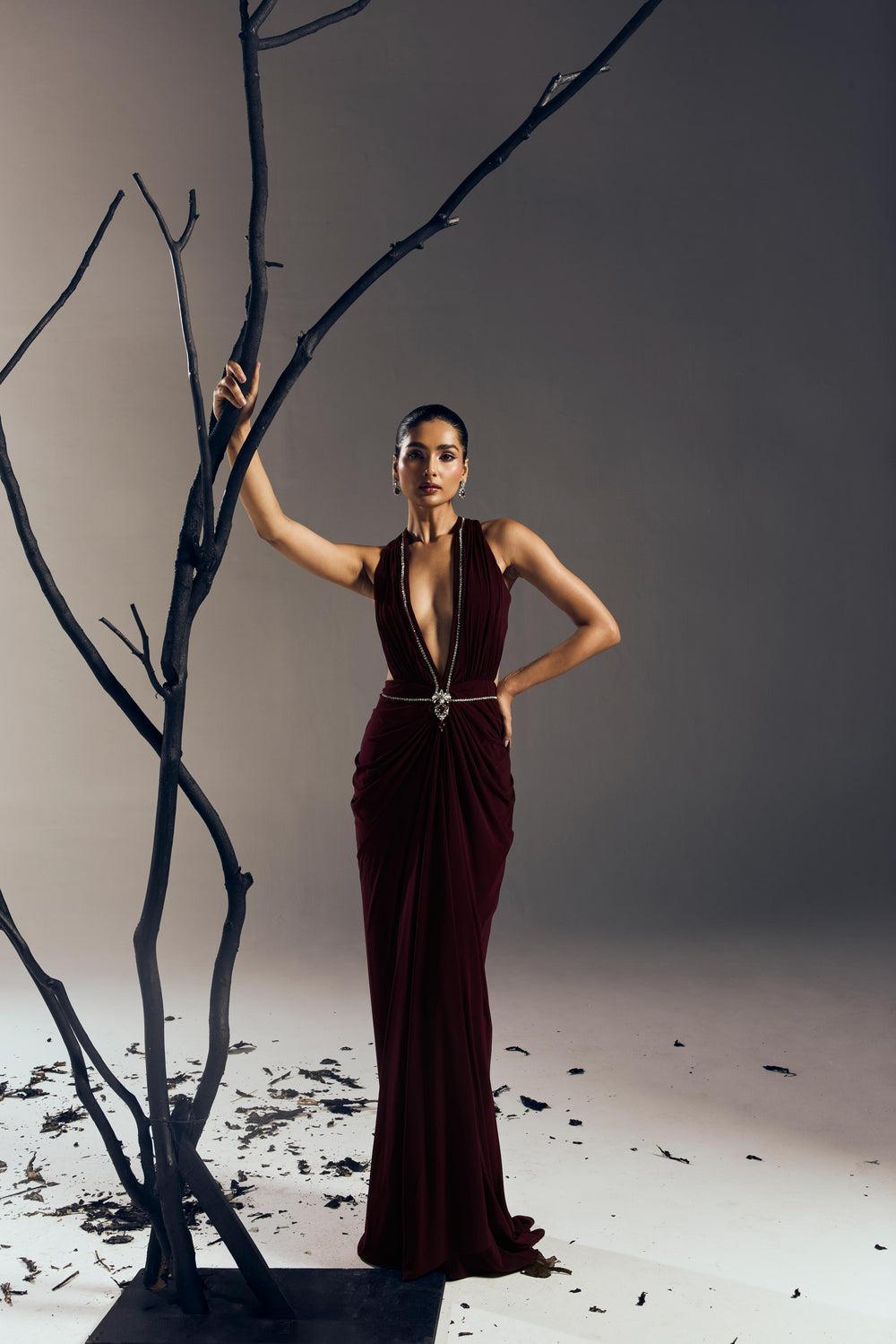 PLUNGE NECK LONG DRESS